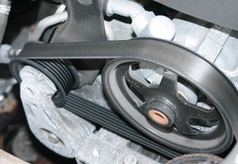 Serpentine Belt, Tensioner: Problems, Signs of Wear, When to Replace, Noises - HEIYI