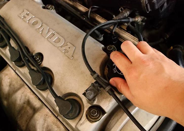 8 DIY Car Maintenance Tips You Can Handle – HEIYI