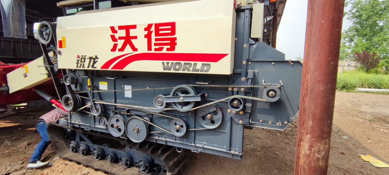 World corn harvester V-belt model
