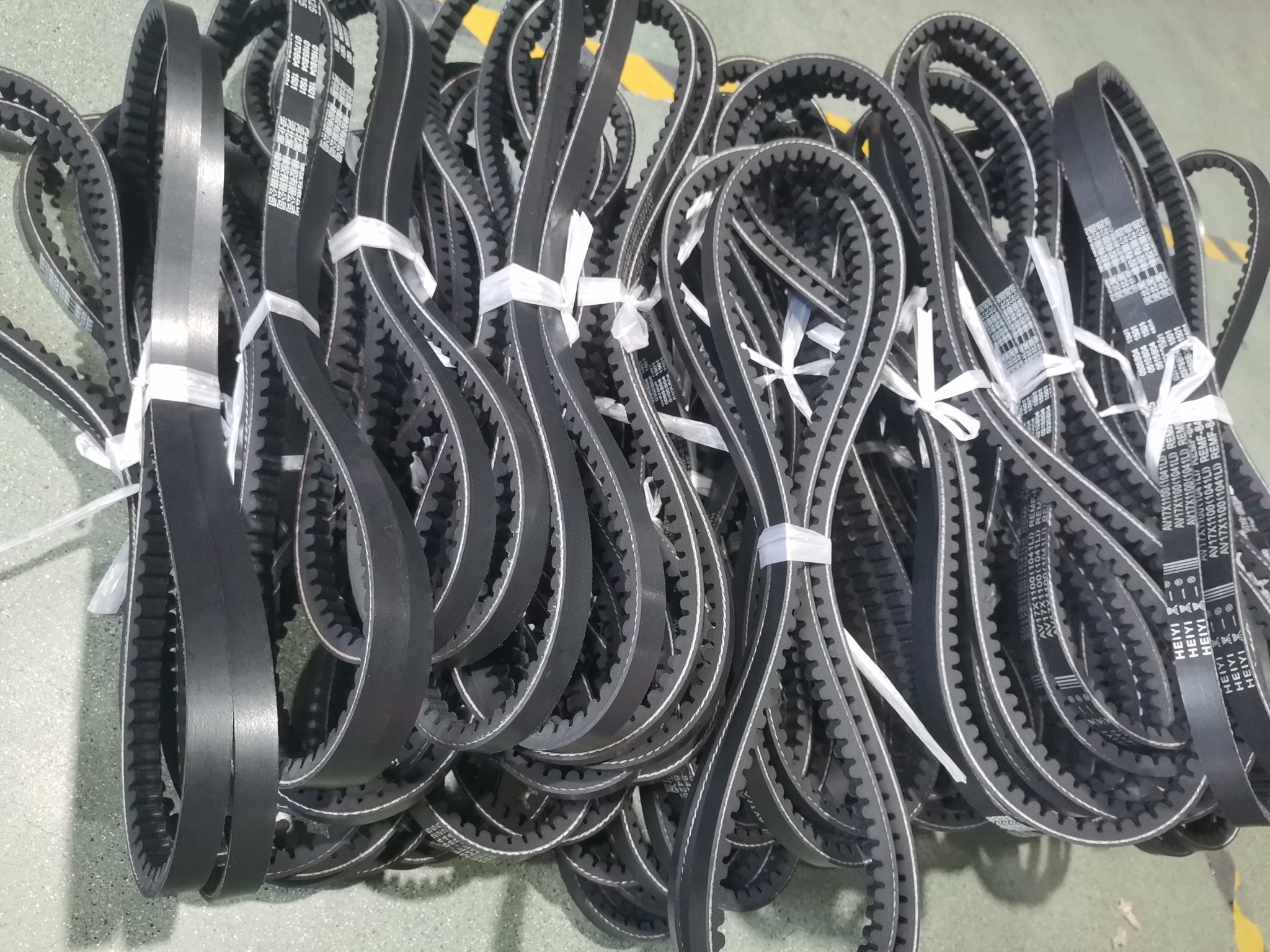 Double V Belt aa bb cc 6dpk Rubber V Belt